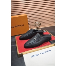 Louis Vuitton Slippers